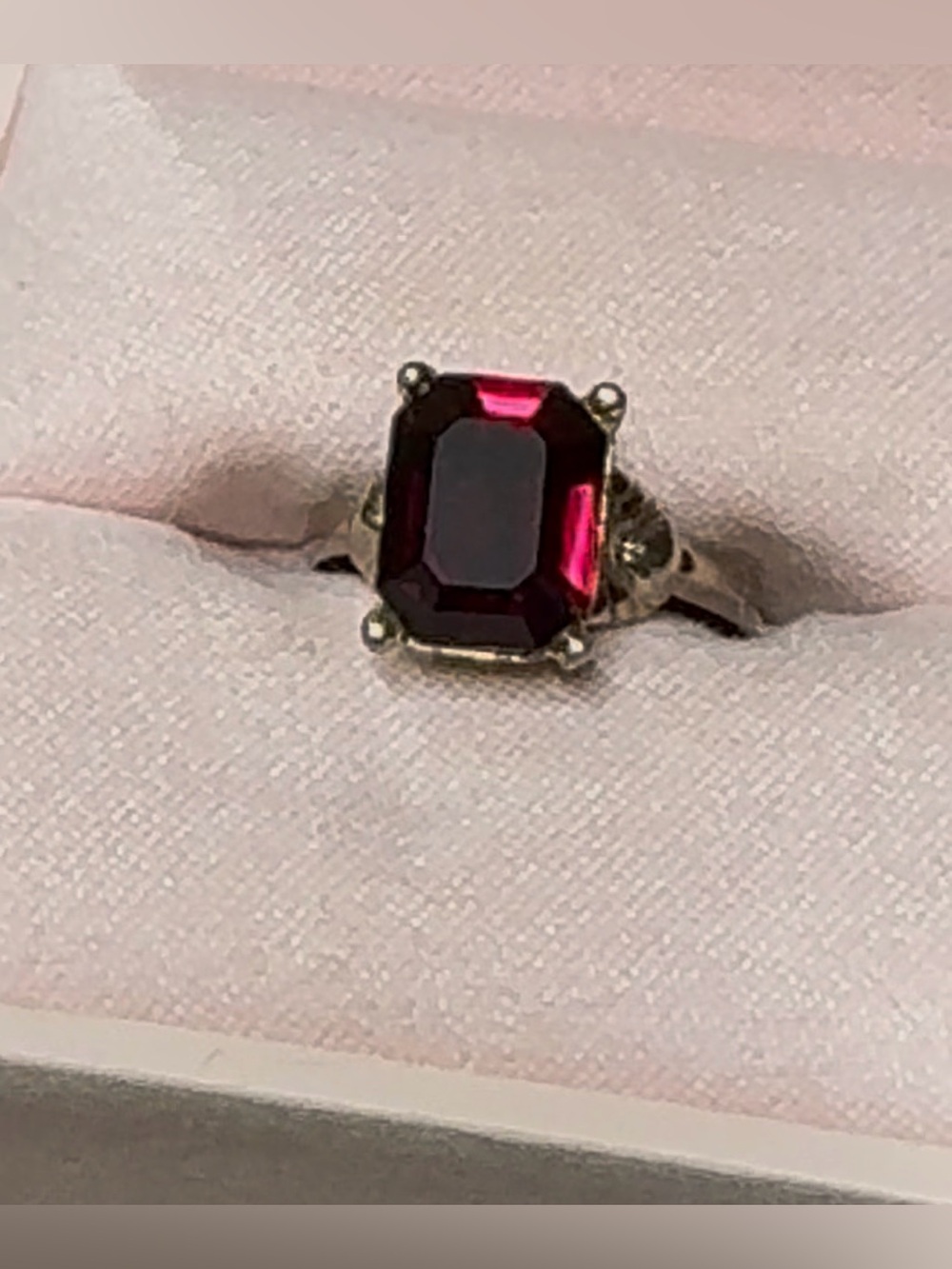 Vintage Ruby Gemstone Ring